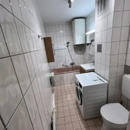 Naehe Schlosshof Apartamento Lassee
